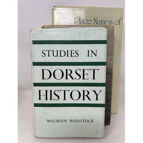 33 - Good (Ronald), The Old Roads of Dorset, Horace G. Commin Ltd., 1966, and assorted books on Dorset
Pr... 