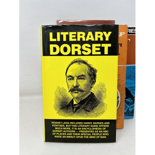 33 - Good (Ronald), The Old Roads of Dorset, Horace G. Commin Ltd., 1966, and assorted books on Dorset
Pr... 