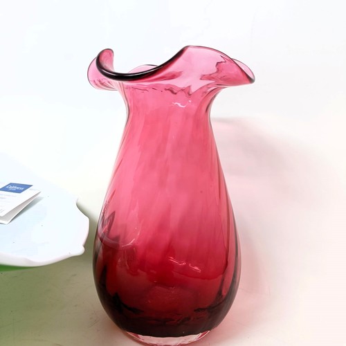 505 - An Art Glass vase, 40 cm diameter, and four other glass vases (5)