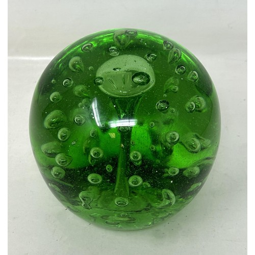 596 - A Victorian glass dump paperweight, 14 cm diameter