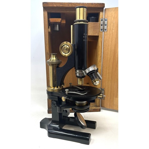 615 - A student's microscope, by R Winkel, No 16842, in a mahogany case