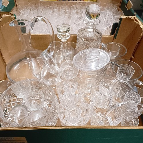 565 - Assorted glass (3 boxes)