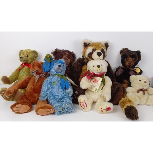 580 - A Charlie Bears bear, assorted other dolls, toys and other items (qty)