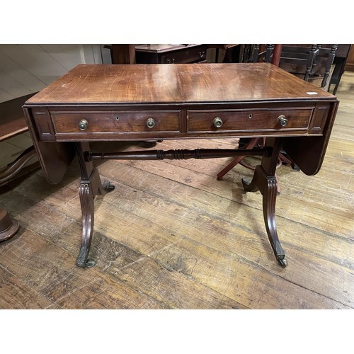 694 - A mahogany sofa table, 95 cm wide, a wall shelf and a commode (3)