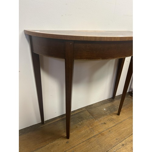 689 - A 19th century mahogany side table, with satinwood crossbanding and fan decoration, 90 cm wide