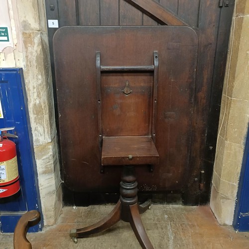 771 - A mahogany tilt top breakfast table,  the top 103 x 90 cm, a commode chair, and a dining table (3)