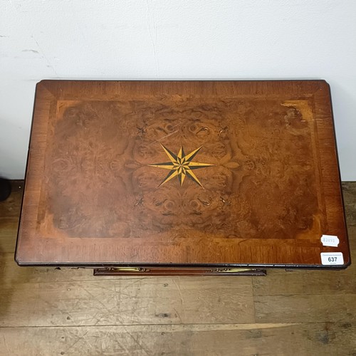 637 - A reproduction walnut Bachelors chest, 60 cm wide