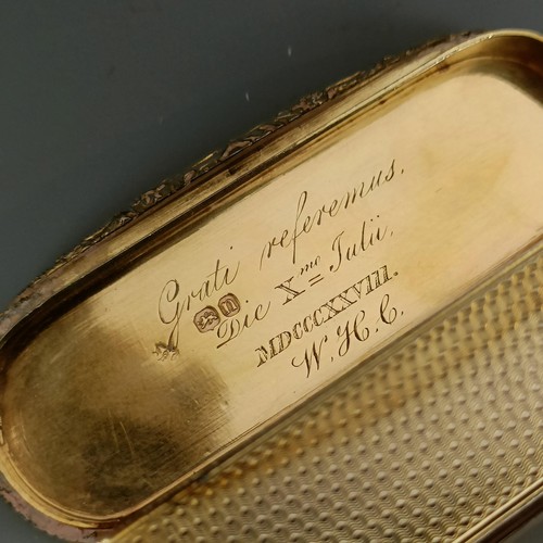 357 - A George IV silver gilt snuff box, London 1828, 108 g