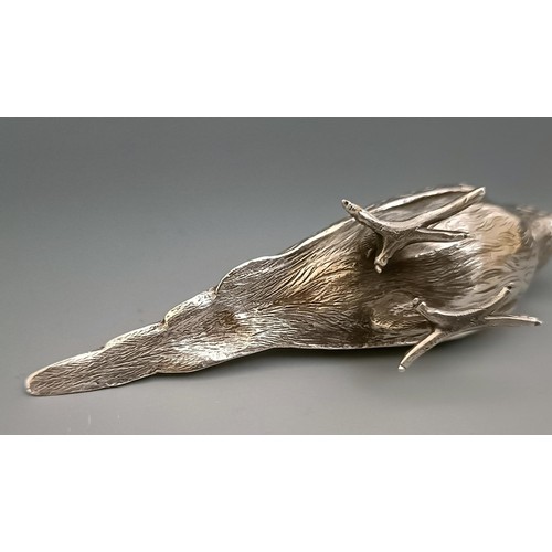 360 - A Victorian silver novelty pepperette in the form of a bird, London 1894, 2.6 ozt, 12 cm wide