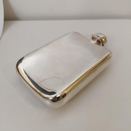 414 - A George V silver hip flask, London 1914, 5.3 ozt