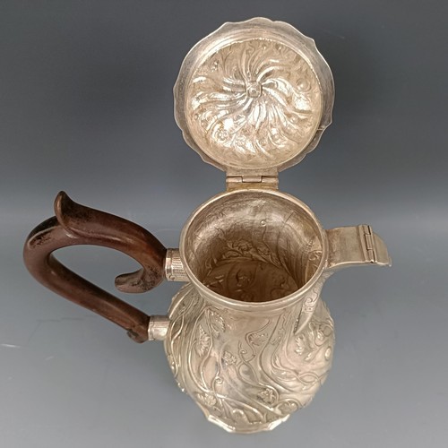 415 - An 18th century Continental silver coffee pot, with a carved wooden handle, possibly Augsburg, 340 g