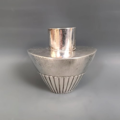 374 - A Chinese silver coloured metal tea caddy, Wang Hing, 165 g