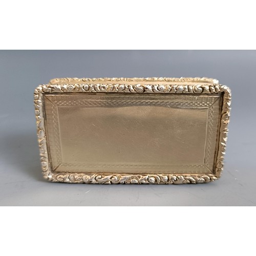 434 - A William IV silver snuff box, Birmingham 1836, 80 g