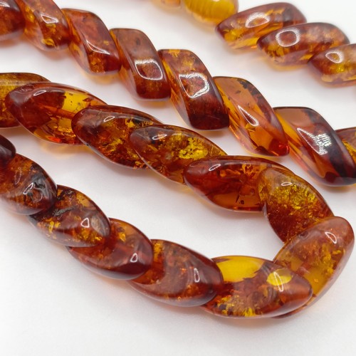 80 - An amber bead necklace
Provenance: Sold on behalf of the Tenovus Cancer Care Charity