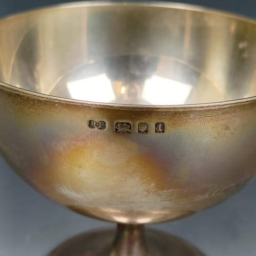 570 - A George V silver and enamel trophy cup, engraved LONDON FOURS RACE 1934, 23 HOURS 35 MINUTES, Londo... 