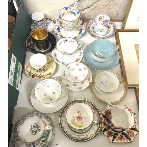 713 - A Sevres style cup and saucer, and other assorted cups and saucers