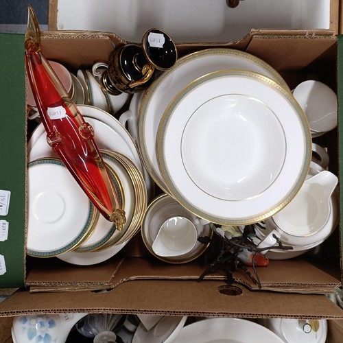 731 - A Royal Doulton Clarendon part dinner service, assorted other ceramics, and a sewing machine (qty)