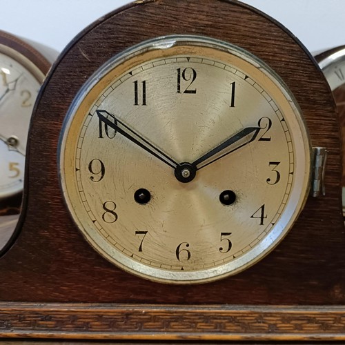 753 - A mantel clock, in an oak case, and four other clocks (box)