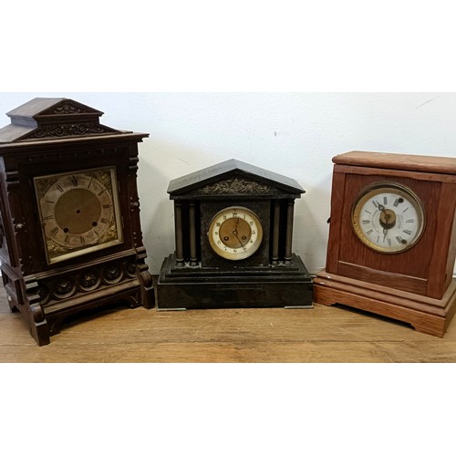 759 - Assorted clocks (box)