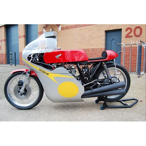 1975 Honda 500-4 RC181 Mike Hailwood replica Frame number Engine number ...