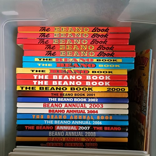 583 - Assorted Beano comics and related items (box)