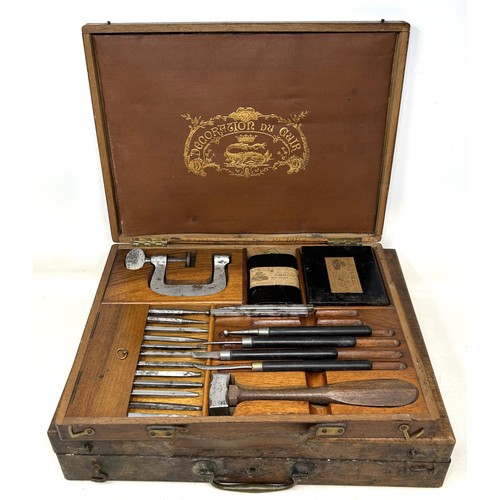 1366 - A French wood carvers type set, in a fitted walnut box, 32.5 cm wide, and an artists paintbox, 35.5 ... 