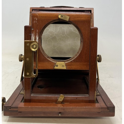 1332 - A Thornton Pickard mahogany plate camera, with assorted plates (qty)