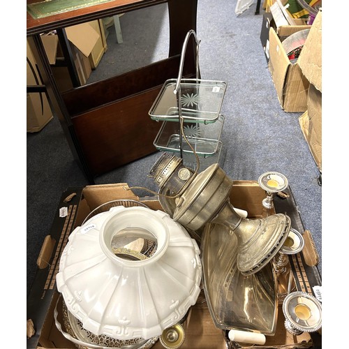 1402 - Assorted silver plate, an oil lamp, a cake stand, a magazine rack and other items (qty)