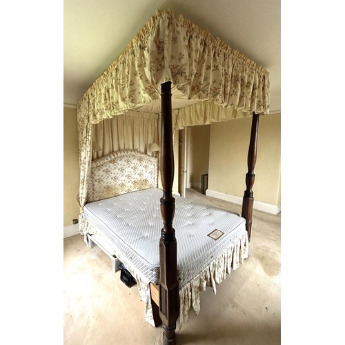 1628 - A George III style mahogany four poster, with curtains and covers