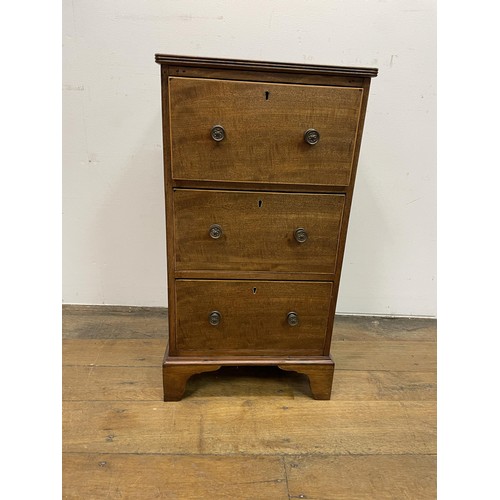 1662 - A mahogany bedside chest of three drawers, 40 cm wide, a pedestal, a cake stand, and four tables (7)