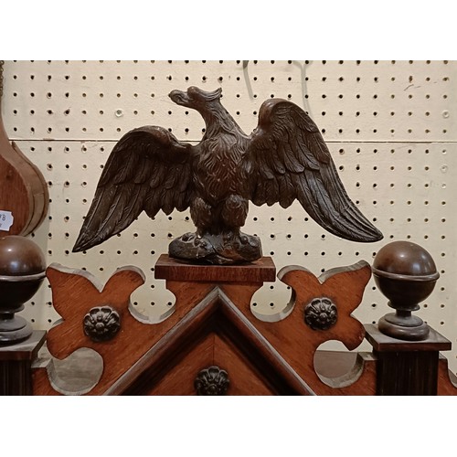 1528 - A Vienna regulator, in a mahogany case, 120 x 43 cm