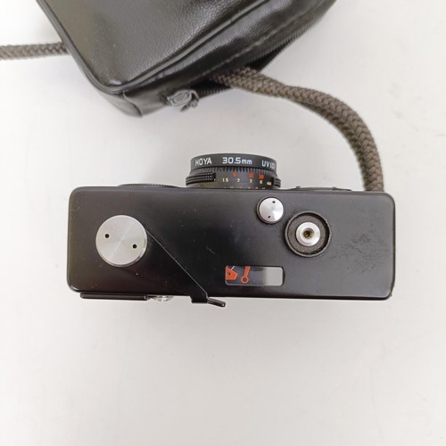 1494 - A Rollei 35S camera, with carrying case