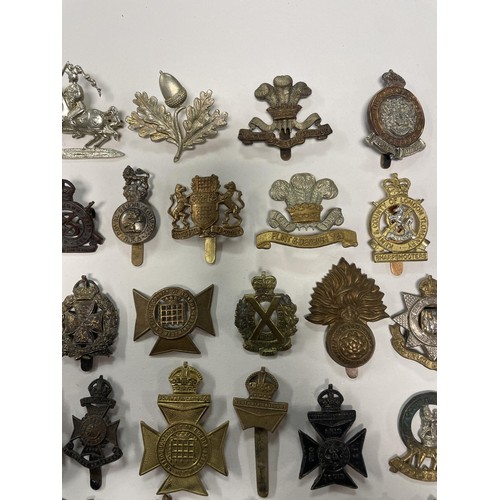 981A - Assorted military and other badges