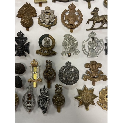 981A - Assorted military and other badges