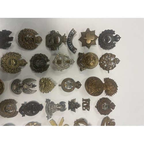 985A - Assorted military and other badges