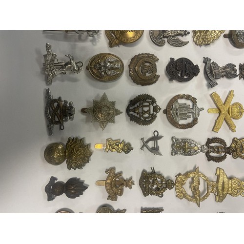 985A - Assorted military and other badges