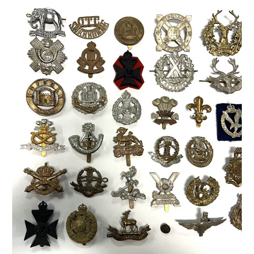 989A - Assorted military and other badges