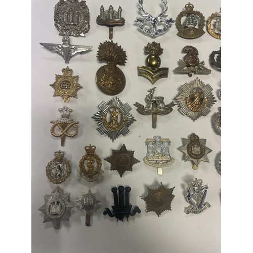 992A - Assorted military and other badges