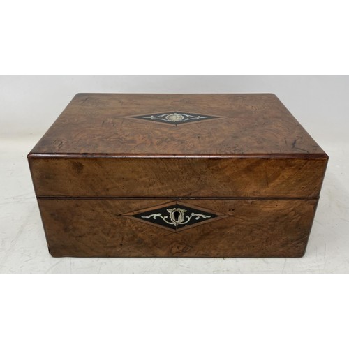 1481 - A Victorian walnut workbox, 25 cm wide