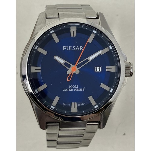 3 - A gentleman's stainless steel Pulsar 100M wristwatch, boxed, with instructions and spare links, and ... 