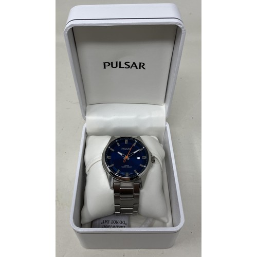 3 - A gentleman's stainless steel Pulsar 100M wristwatch, boxed, with instructions and spare links, and ... 