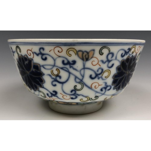 1602 - A Chinese bowl, six character mark to base, 12 cm diameter