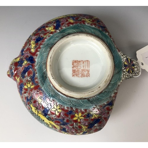 1623 - A Chinese teapot, character mark to base, 15 cm wide