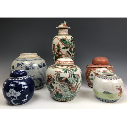 1591 - A Chinese ginger jar, 18 cm high, four other ginger jars, and a vase and cover (6)