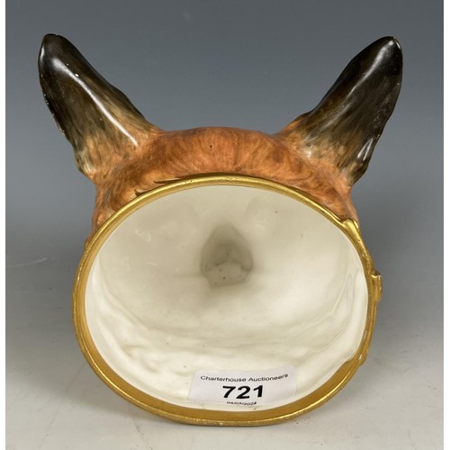 721 - A large 19th century porcelain fox head stirrup cup, probably Worcester or Derby, 17 cm high Provena... 