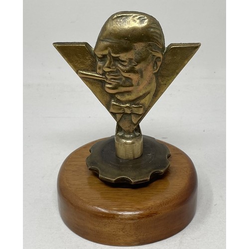 266 - A Winston Churchill ‘V for Victory’ car mascot , rare version in bronze, 1940s differing from the us... 