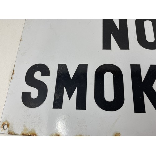 280 - An enamel sign, No Smoking, 25.5 x 40.5 cm