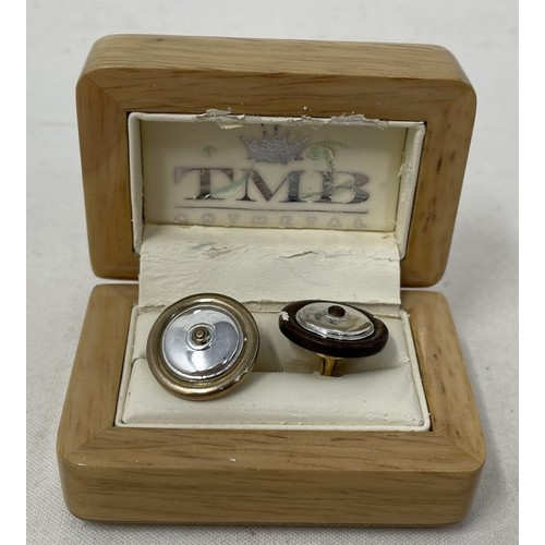 286 - A TMB Artmetal lapel pin, 350hp Sunbeam Bluebird Land Speed Record Car, crafted using donor aluminiu... 