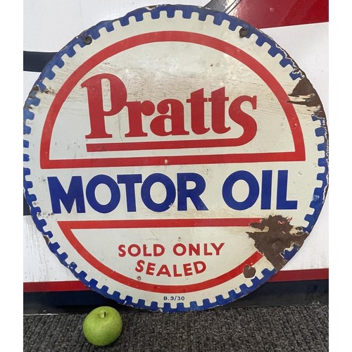 449 - An enamel double sided enamel sign, Pratts Motor Oil Sold Only Sealed, B.9/30, 66 cm diameter