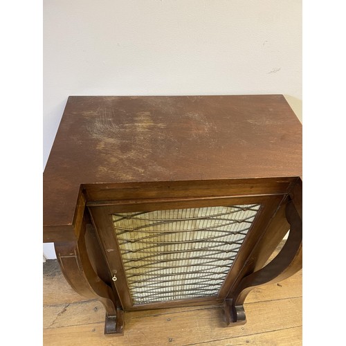 1983 - A mahogany pier cabinet, 61 cm wide